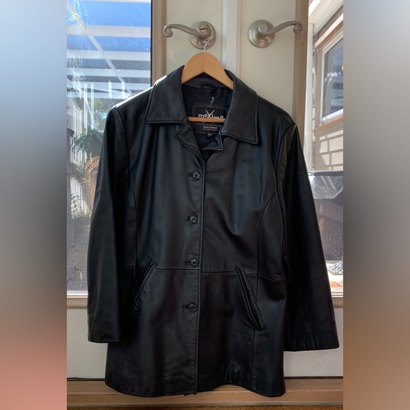 Black leather coat - Picture 1 of 2